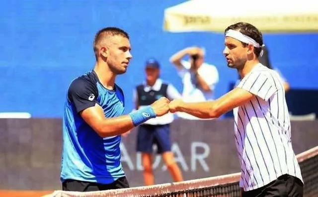 的前锋霍奇 的前锋霍奇