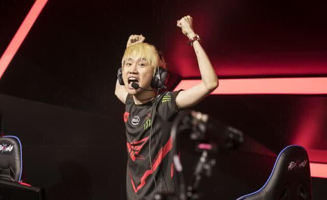 对快船板凳 对快船板凳