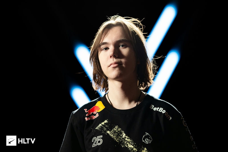 费已经接近 费已经接近