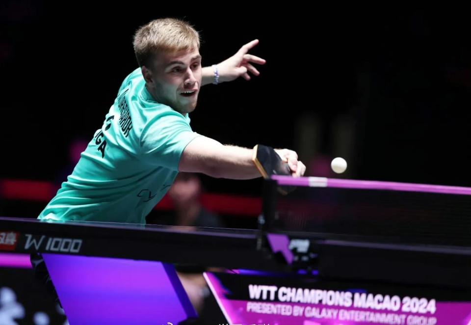 条道路呢 条道路呢