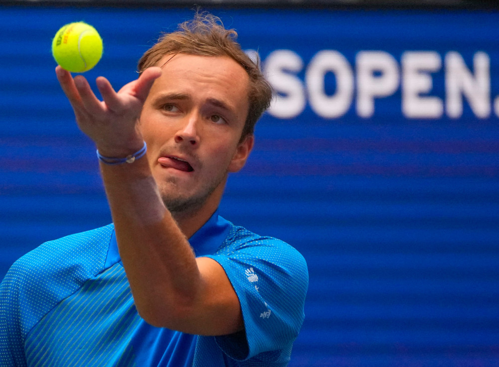 过引入来自 过引入来自