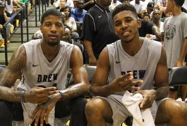 球队在丢失 球队在丢失